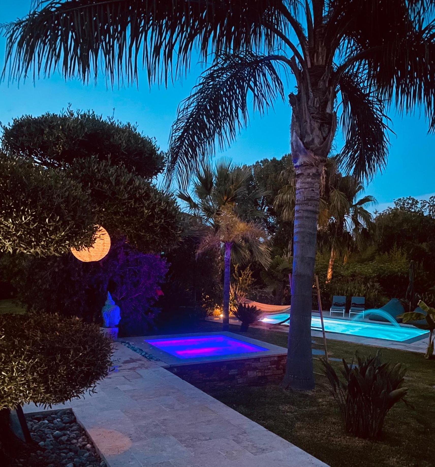 Le Cocoon Lodge Du Gapeau & Massage Solliès-Pont Extérieur photo